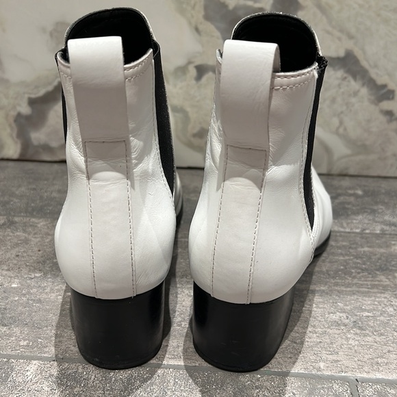rag & bone white Chelsea boots - Picture 2 of 6